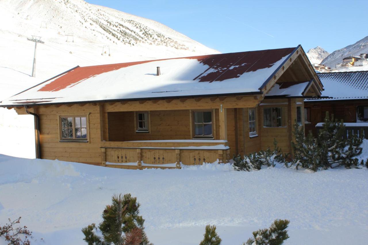 Hotel Garni Kristall Kühtai Quarto foto