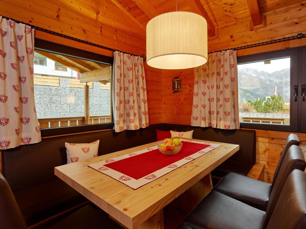 Hotel Garni Kristall Kühtai Quarto foto